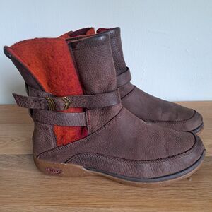 Chaco Hopi Boots Women’s 8 Brown Leather Wool Lined Ankle Pull On Chelsea Comfy